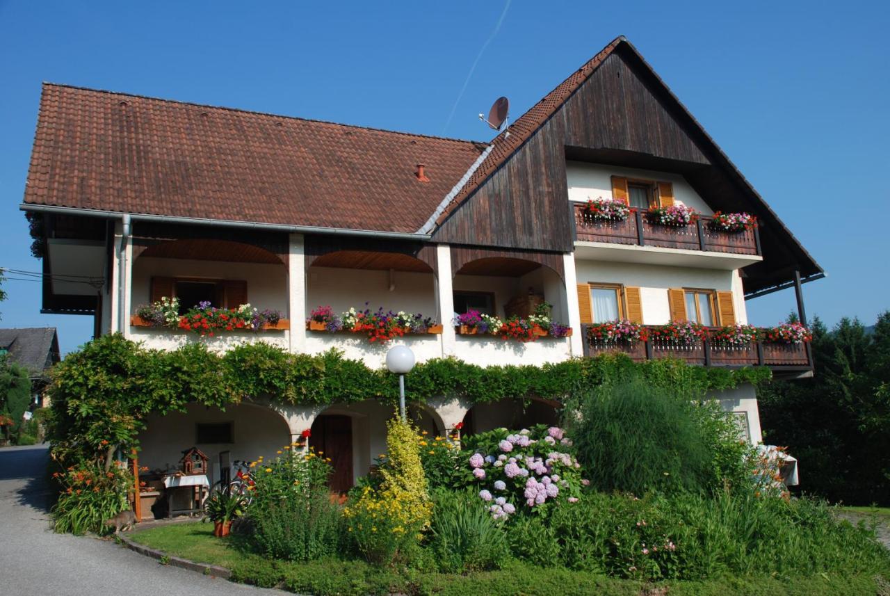 Gaestehaus Der Gamser Winzerstube Bad Gams Bagian luar foto