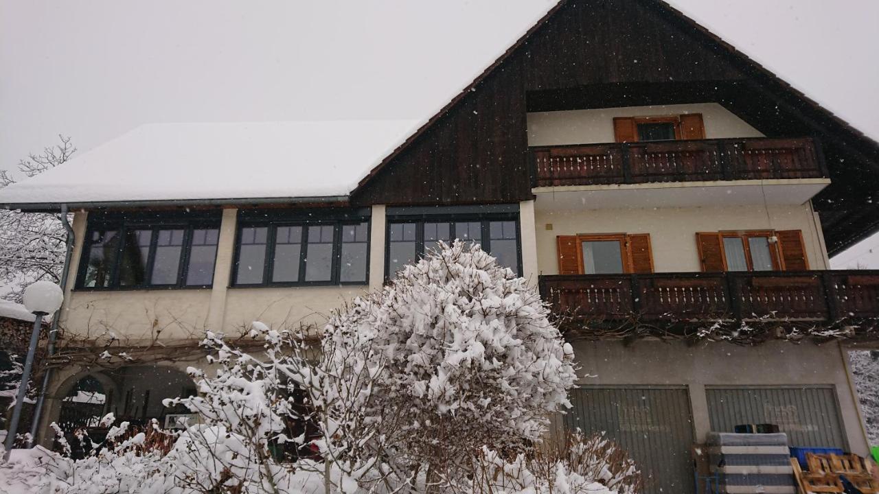 Gaestehaus Der Gamser Winzerstube Bad Gams Bagian luar foto